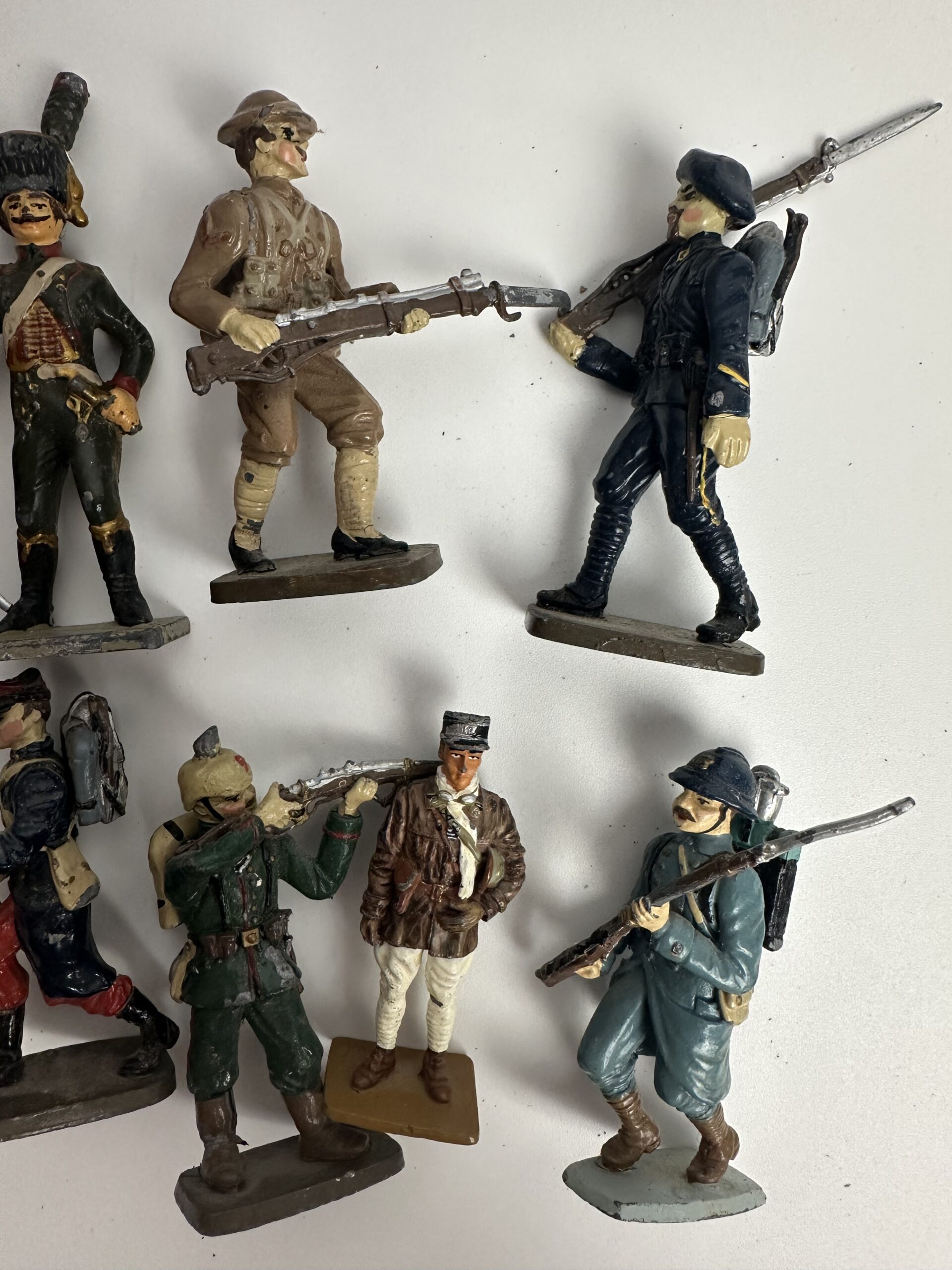 Lot de 14 figurines de soldats de collection – Image 9