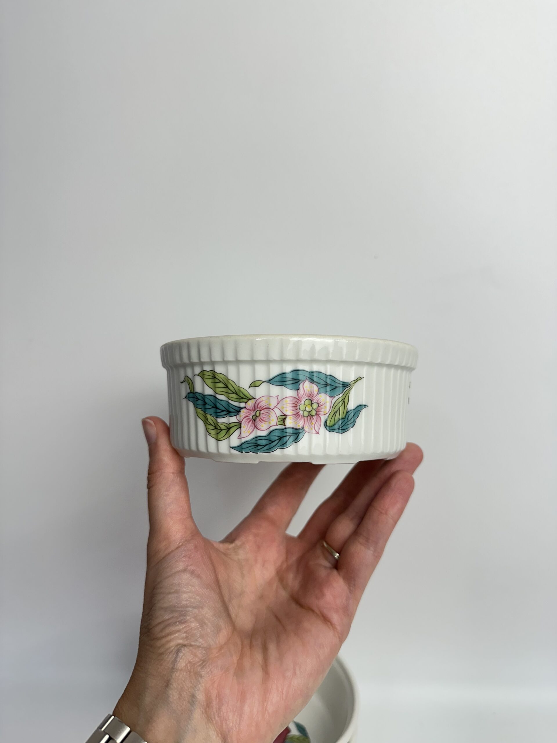 4 ramequins moules à soufflé Porcelaine de Paris Abondance – Image 3