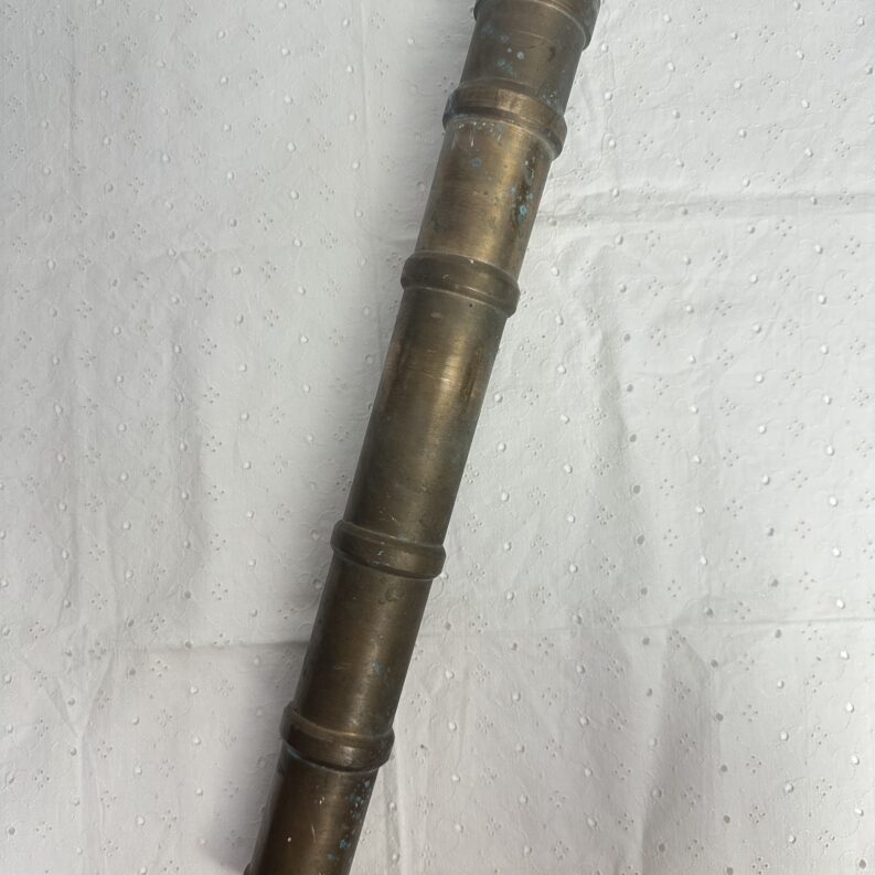 Ancien petit canon de salut marin en laiton