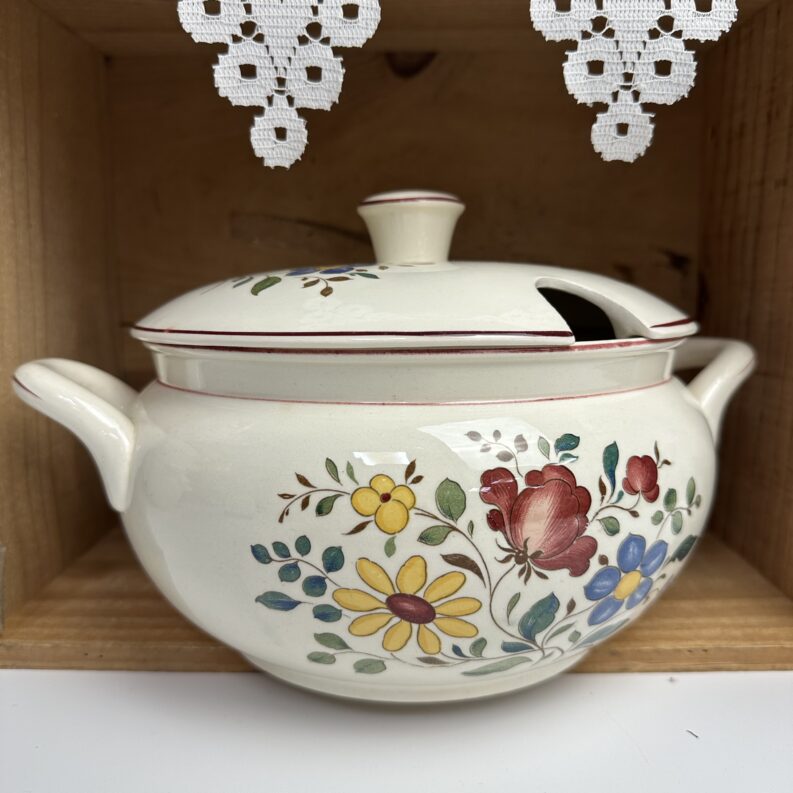 Soupière Lyon Villeroy et Boch fleurie