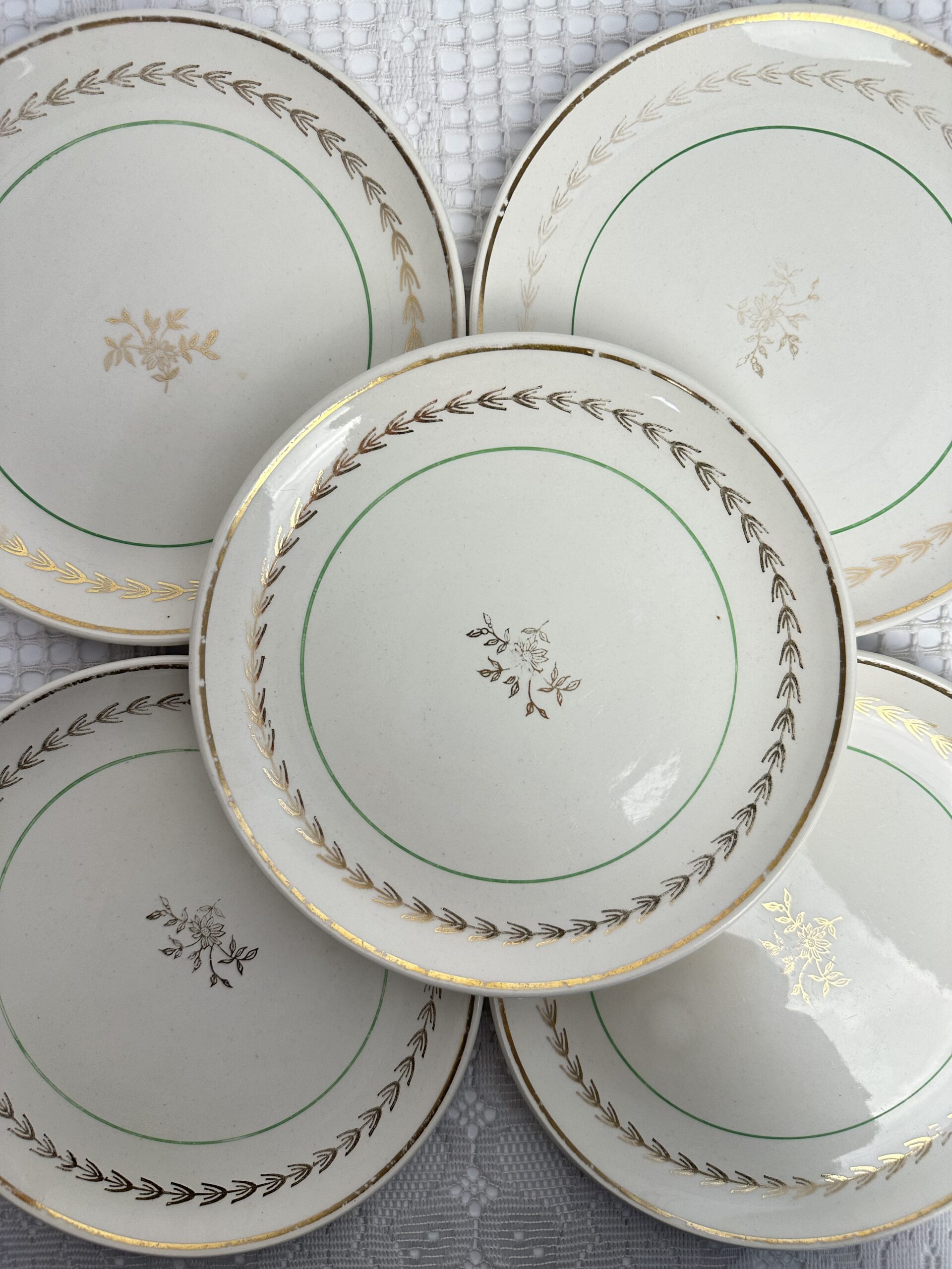 7 assiettes à dessert Gien Colmar