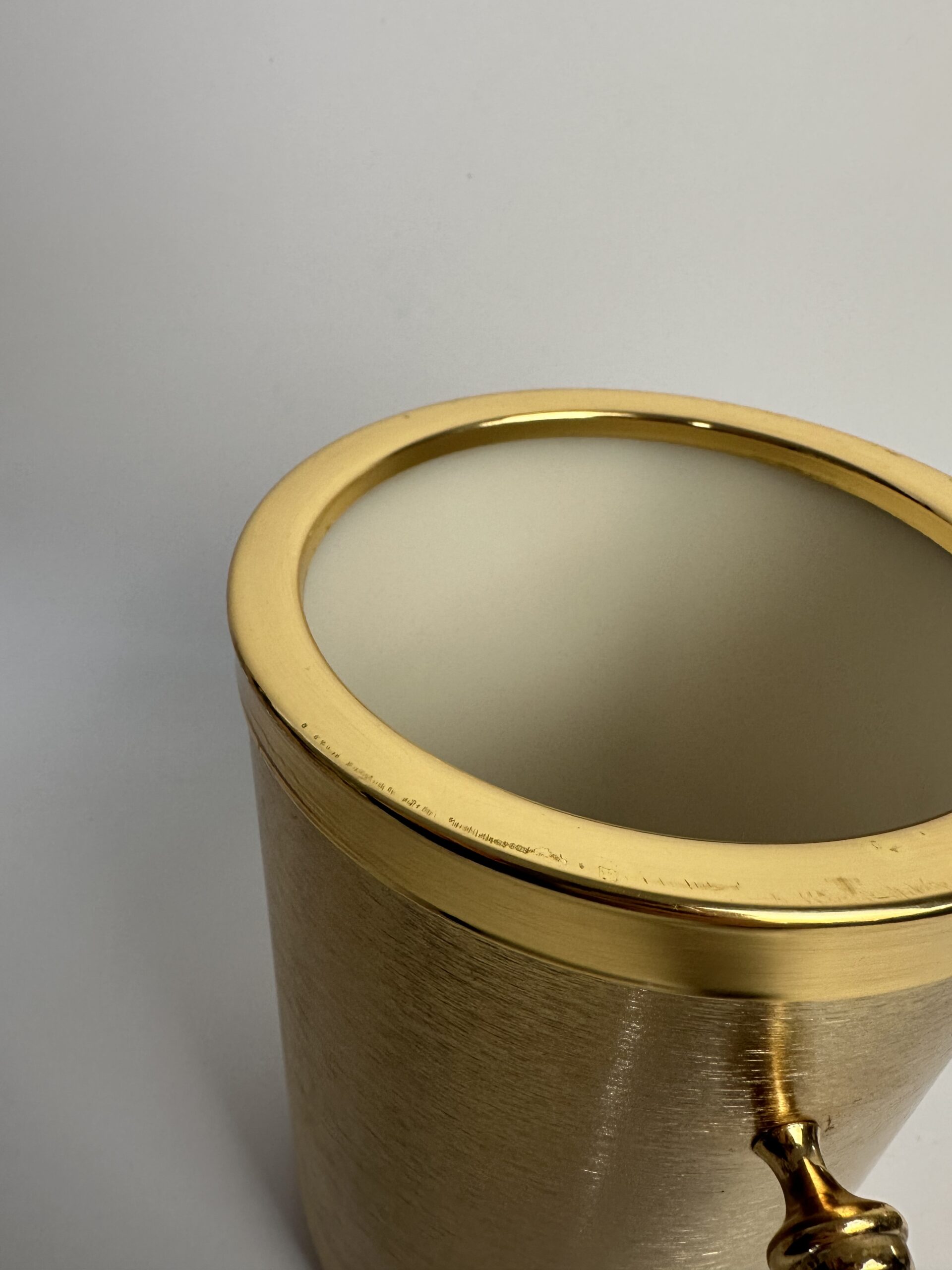 Bac à glaçons vintage doré – Image 10